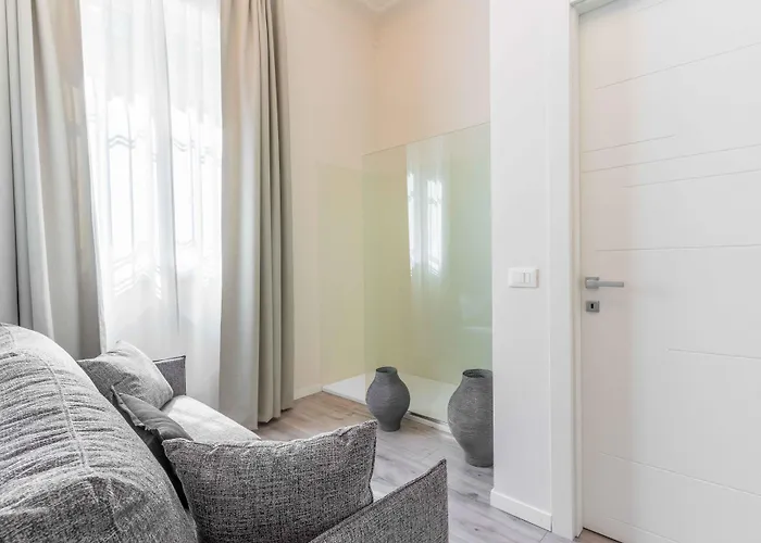 Meneghina Foresteria Lombarda Affittacamere Milano