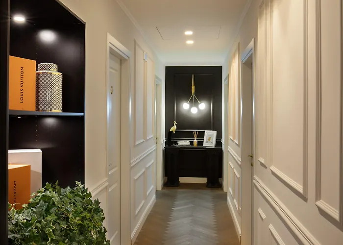 Daplace - Corso Monforte Gasthuis 4*