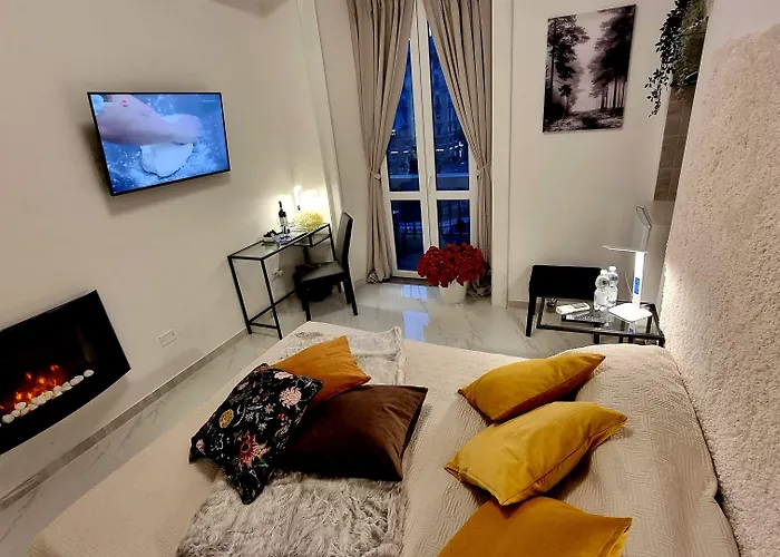 Casa Storica Piazza 5 Giornate 4*