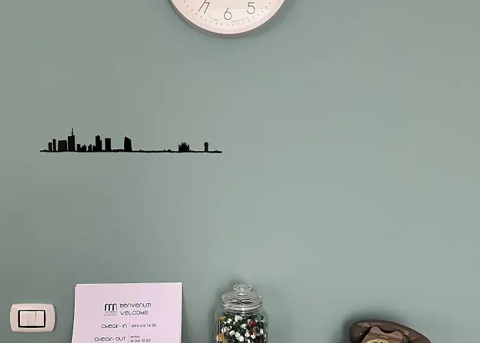 Malnati 3 Urban Living Milanosansiro Bed & Breakfast 3*