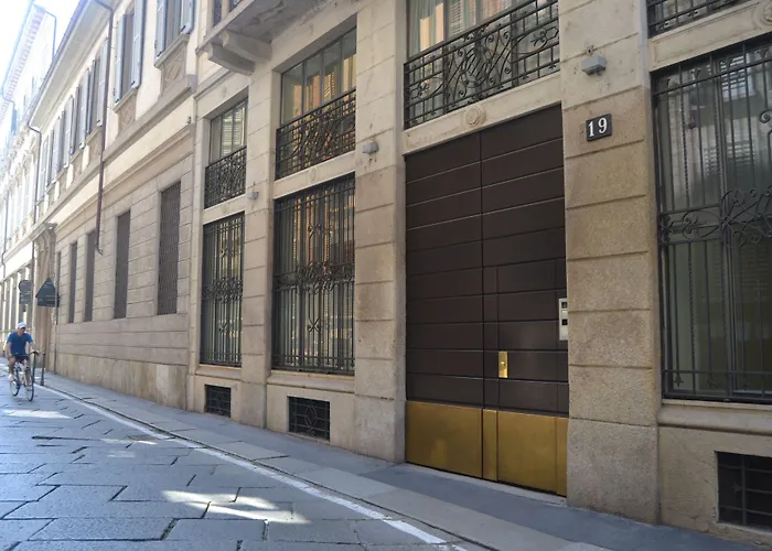 Lägenhet Joivy Fulcorina Milano