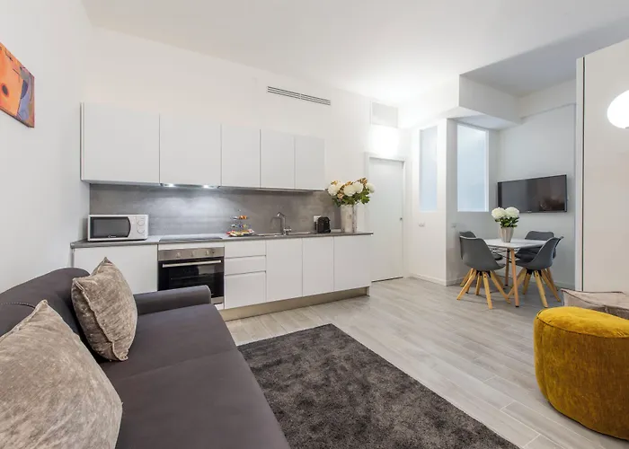 Royal - Centro Brera *