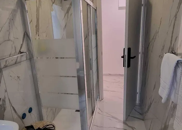 Πανσιόν Leia Hospitality