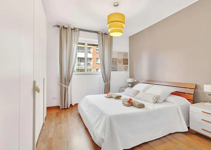 Daire Alessia's Flat - Perini Milano