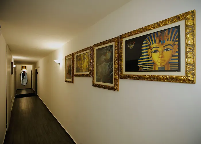 Hosting Dreams Attics - Duomo Appartement Milaan