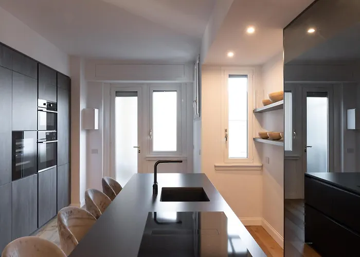 Lusso, Stile E Un Meraviglioso Terrazzo Nel Cuore Di * 米兰