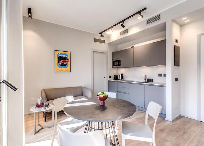 Seety Porta Romana Corte Appartement