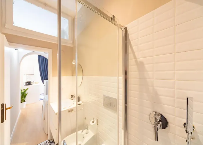Just Urban - Cozy 1-br Near Navigli & Metro M2 Apartment Mailand