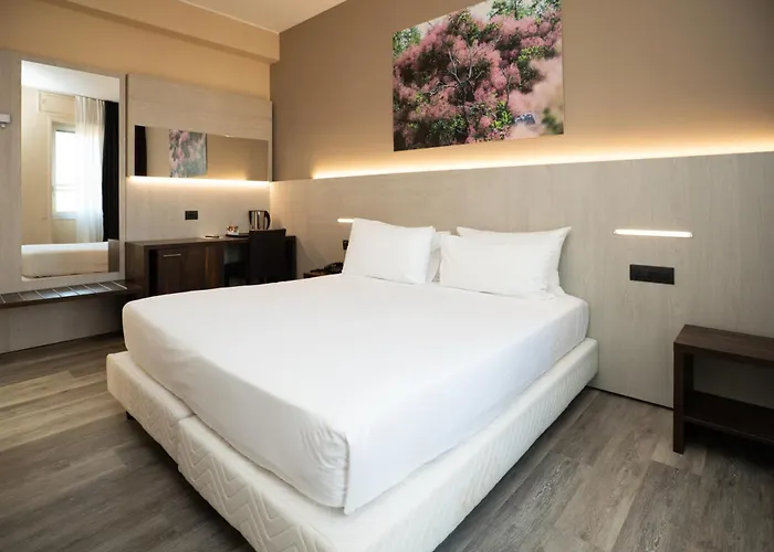 Garibaldi Palace 3*