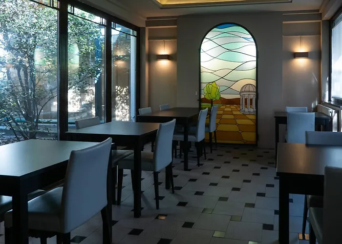 Garibaldi Palace Hotell