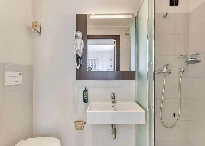 Sant'ambrogio Otel 3*