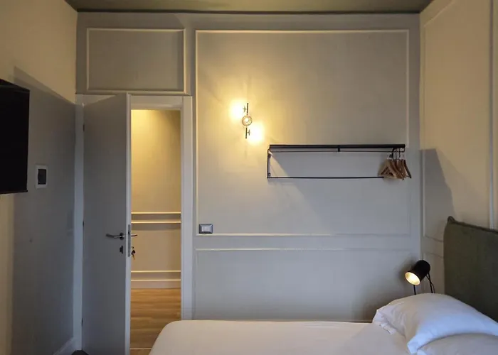 Corso Italia 招待所