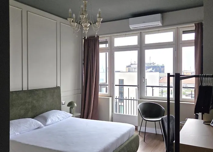 招待所 Corso Italia 3*