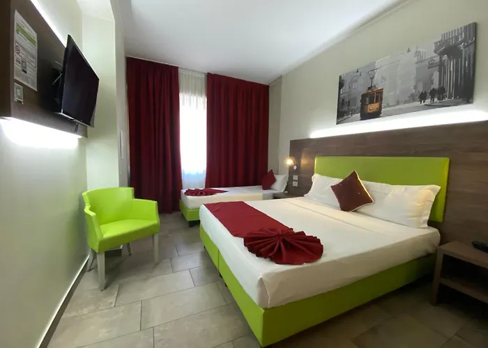 Stradivari ホテル ミラノ