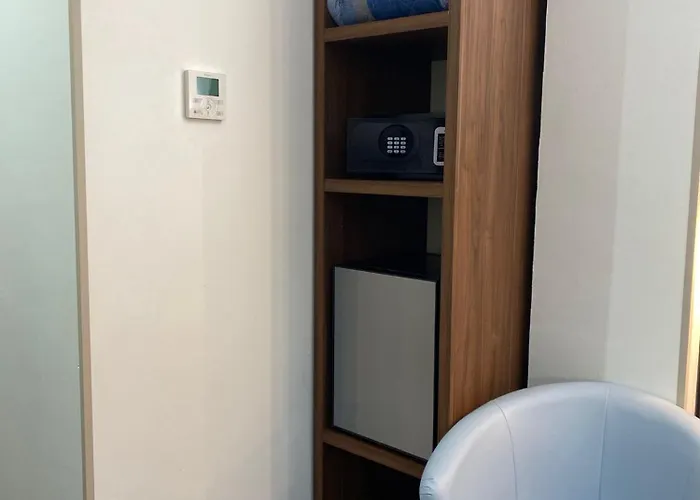 ホテル Stradivari