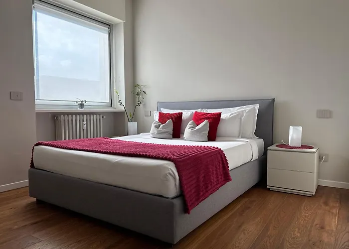Isola 4* Milan