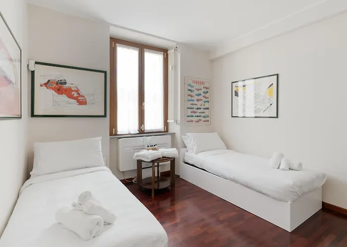 Brera Quadrilocale Di Lusso Con Sauna * Milão