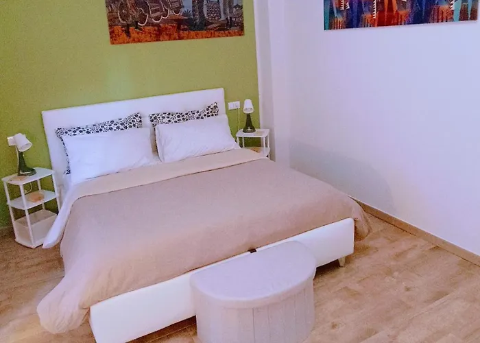 Апартаменты Ongi Etorri B&b- Ripamonti,tram 24 Per Ieo, Policlinico, Fondazione Prada,duomo *