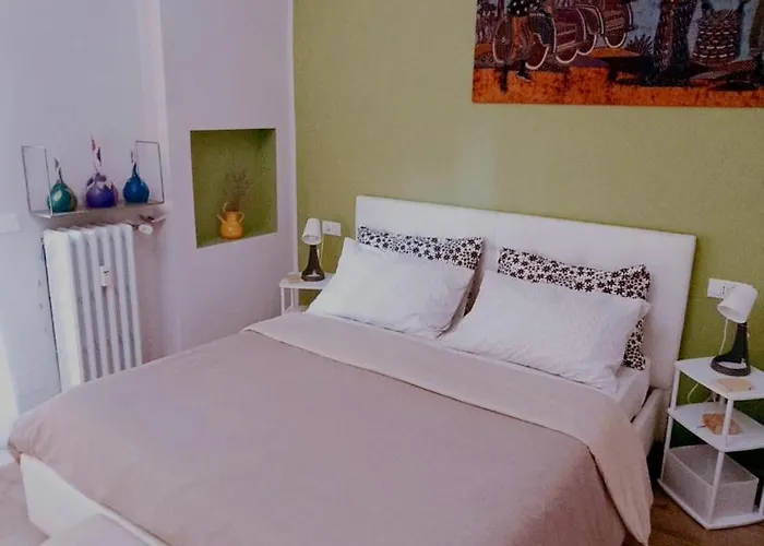 Апартаменты Ongi Etorri B&b- Ripamonti,tram 24 Per Ieo, Policlinico, Fondazione Prada,duomo Милан