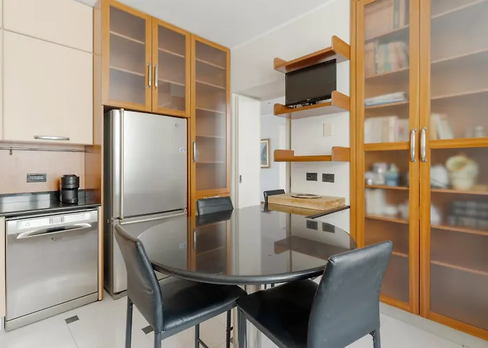 Brera Quadrilocale Di Lusso Con Sauna Apartamento Milão