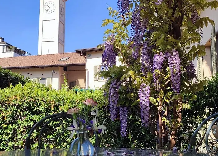 Cascina Storica Con Giardino - Vicino A Stazione Homestay szállás Milánó