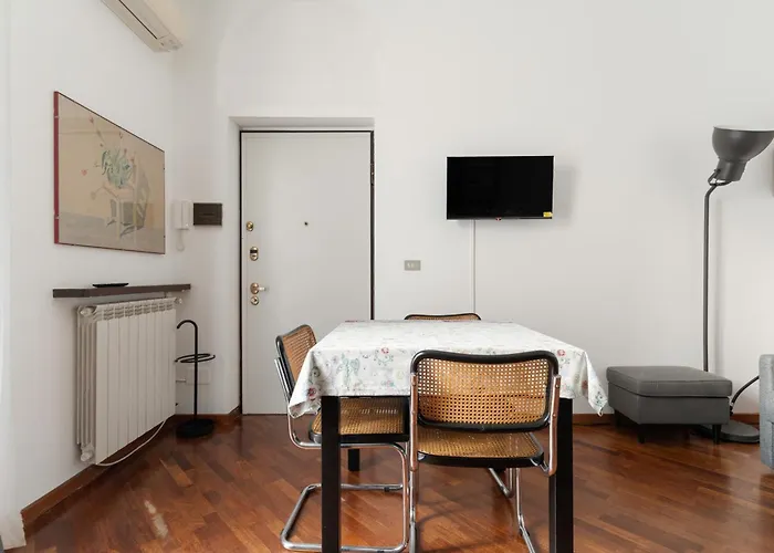 Gerusalemme - Cenisio - Bilocale Comfy