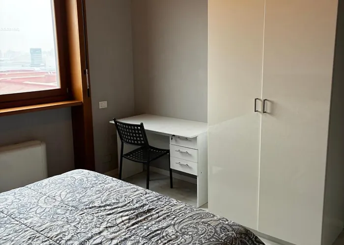 Attico Piano 11, 3 Camere, 2 Bagni, - Cucina Διαμέρισμα *