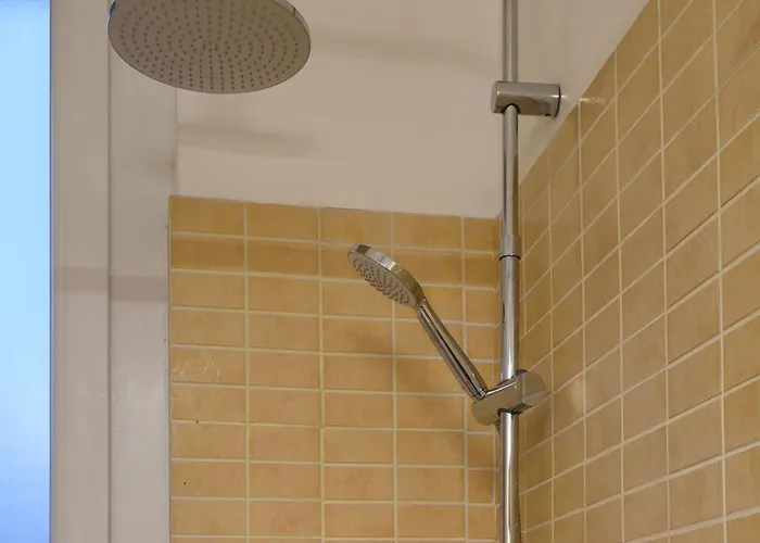 Mondrian's Flat In - Cadore V Giornate - Metro M4 Dateo *