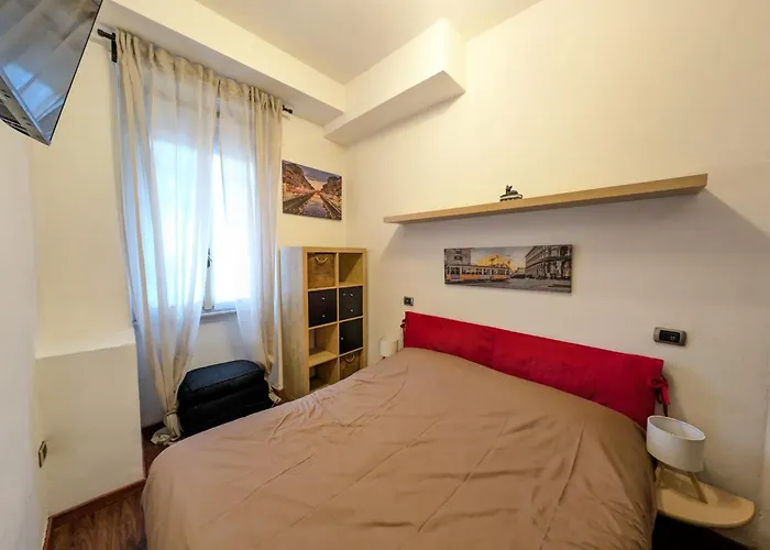 La Musa Di Dante Milan