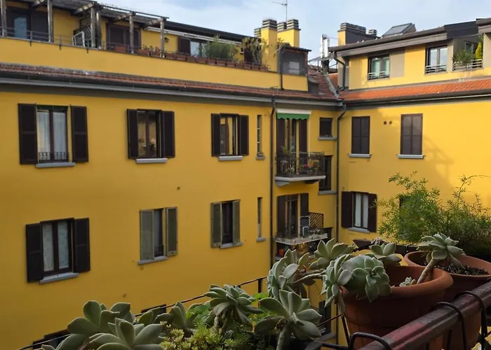 Mondrian's Flat In - Cadore V Giornate - Metro M4 Dateo Апартаменты Милан