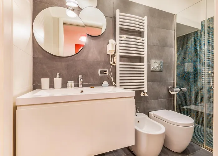 Luxury Via Torino Piazza Duomo 2 Pax Wi-fi * 米兰