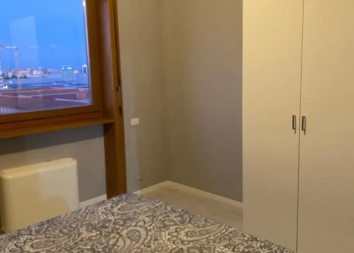 Attico Piano 11, 3 Camere, 2 Bagni, - Cucina * Μιλάνο