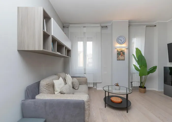 M1 M5 Beautiful In The S Siro Area מילאנו