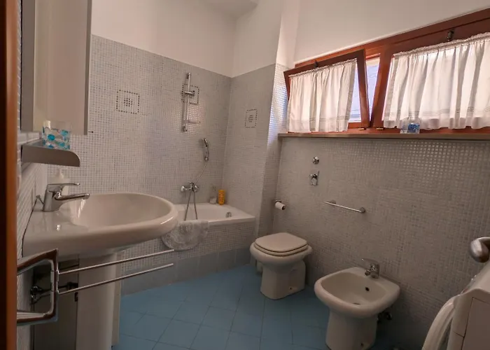 Testi 50 - M5 Ca'granda * Milán