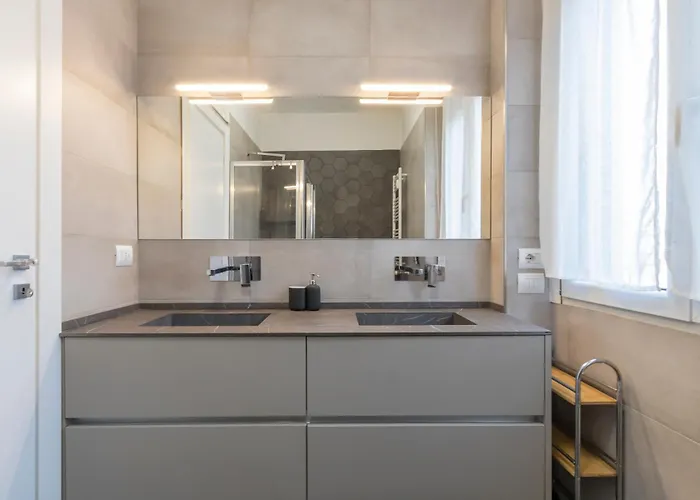 M1 M5 Beautiful In The S Siro Area *