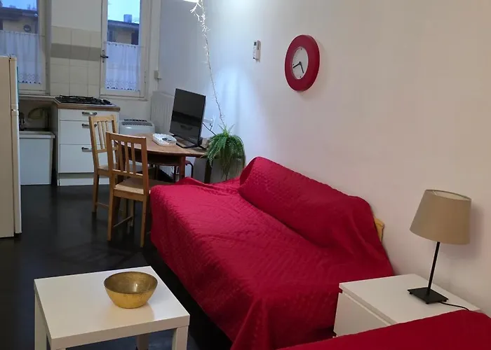 Mondrian's Flat In - Cadore V Giornate - Metro M4 Dateo Апартаменты Милан