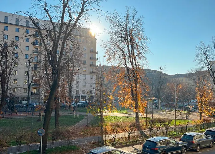 Lägenhet Al Cinque Milano