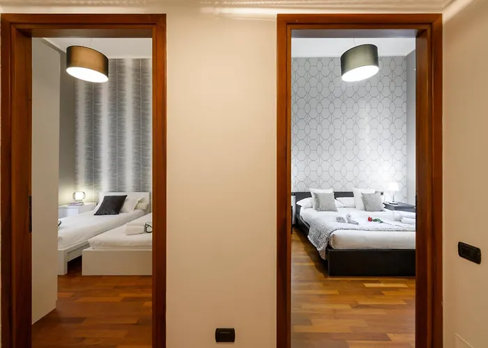 Borromei, 11 - Eleganza In Pieno Centro Milan