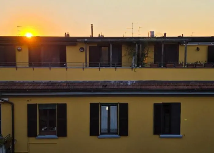 Mondrian's Flat In - Cadore V Giornate - Metro M4 Dateo *