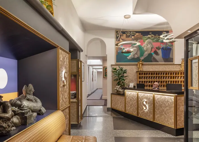 米兰桑皮酒店 酒店