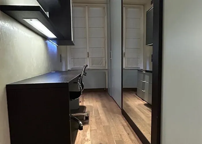 Apartment Stylish In Fashion District - Corso Venezia *