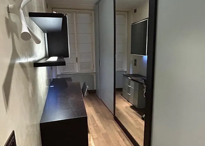 Apartment Stylish In Fashion District - Corso Venezia *
