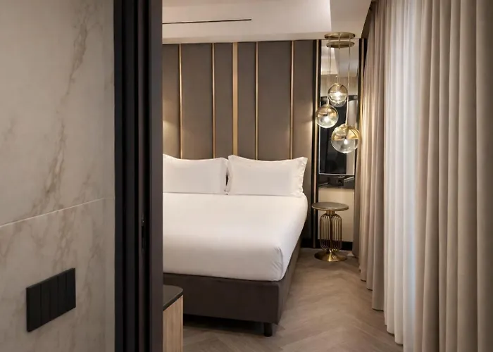 Hotel The Unique 4*