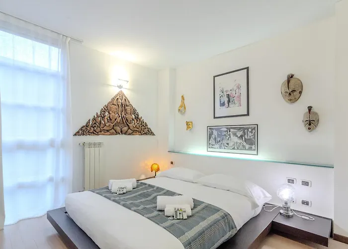 Isola Oasis - Loft With Garden & Free Private Garage Apartmán