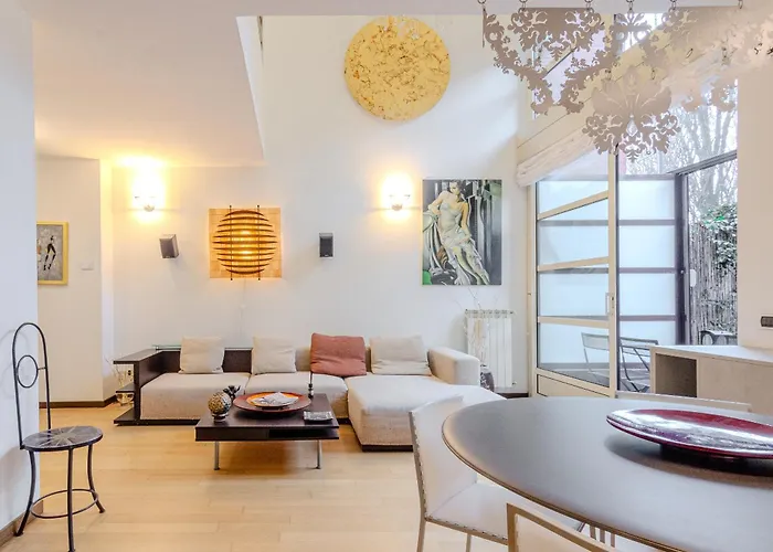Apartmán Isola Oasis - Loft With Garden & Free Private Garage