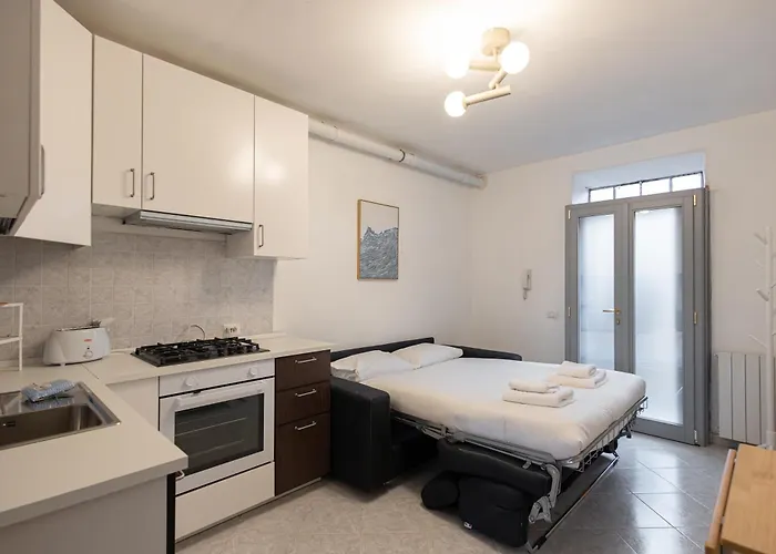Moderno Bilocale In Via Tortona A 500m Dai Navigli Lejlighed *