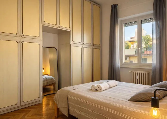 Апартаменты 3 Bedrooms Separate 1 Min Walk From Brera, 15 Min Duomo Милан