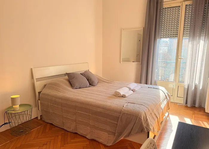 Апартаменты 3 Bedrooms Separate 1 Min Walk From Brera, 15 Min Duomo *