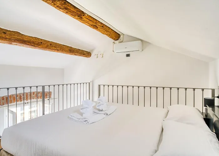Atelier Navigli - Elegant Loft With Canal View Apartmán *