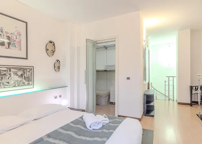 Apartmán Isola Oasis - Loft With Garden & Free Private Garage *